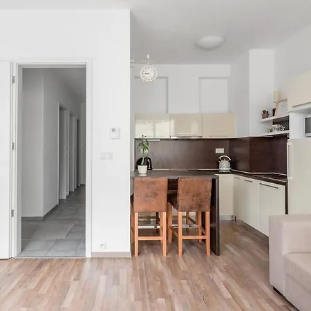 Centre, Balcony, Ac & Lift