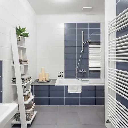 Apartamento Centre, Balcony, Ac & Lift